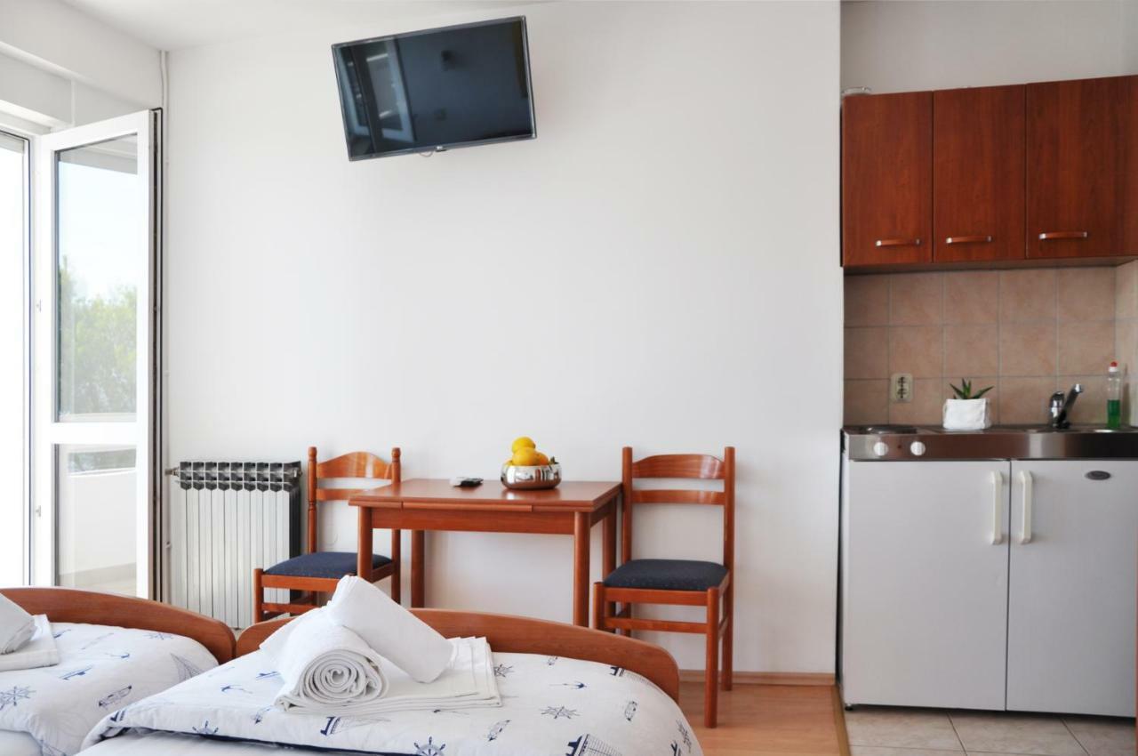 Sunrise Apartments And Studio Apartments 1 Lokva Rogoznica Dış mekan fotoğraf