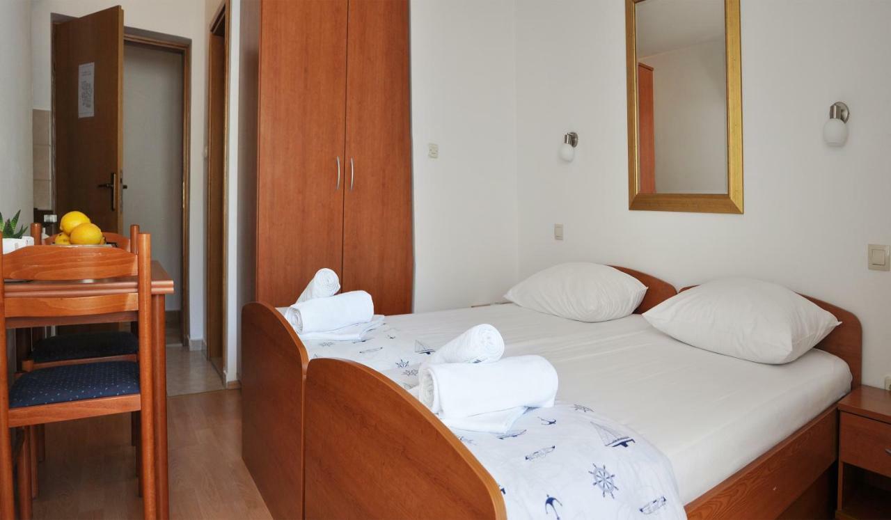 Sunrise Apartments And Studio Apartments 1 Lokva Rogoznica Dış mekan fotoğraf