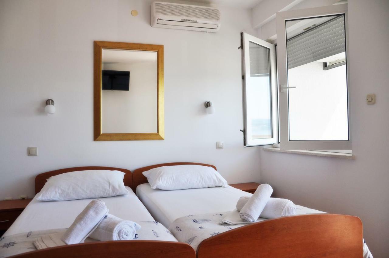 Sunrise Apartments And Studio Apartments 1 Lokva Rogoznica Dış mekan fotoğraf