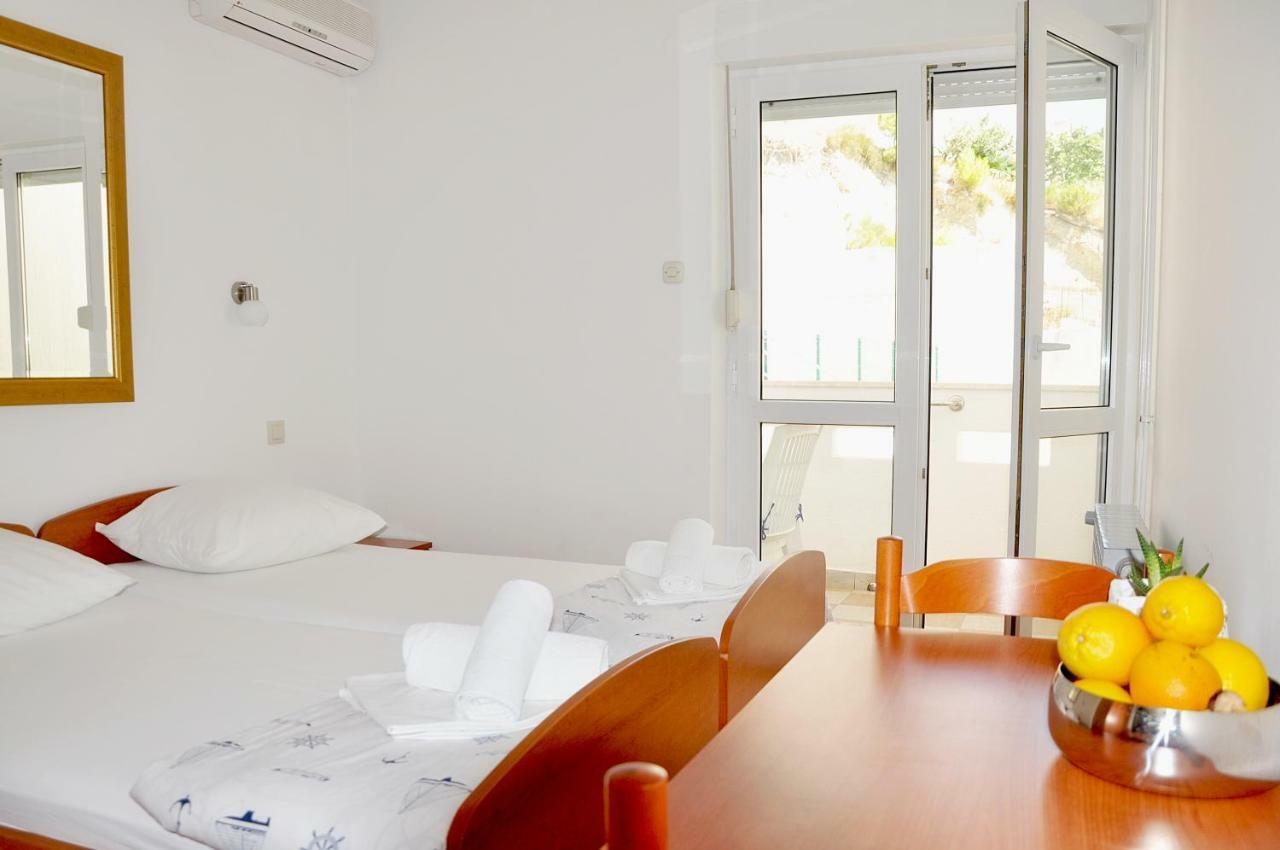 Sunrise Apartments And Studio Apartments 1 Lokva Rogoznica Dış mekan fotoğraf